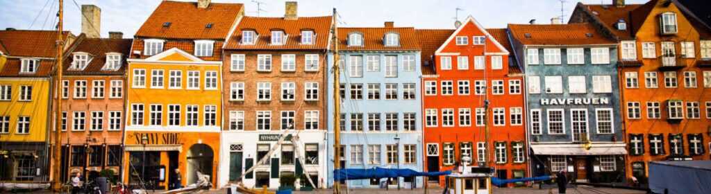 Electronic Money Institution (EMI) License in Denmark under DFSA Regulation Hero Image