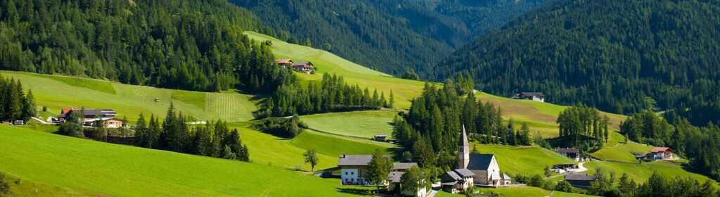 Налоги в Швейцарии Hero Image