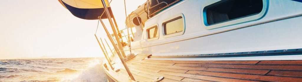 Регистрация яхт в Белизе Hero Image